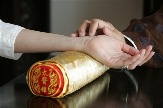 帶式輸送機(jī)得病也須大夫&ldquo;望、聞、問(wèn)、切&rdquo;