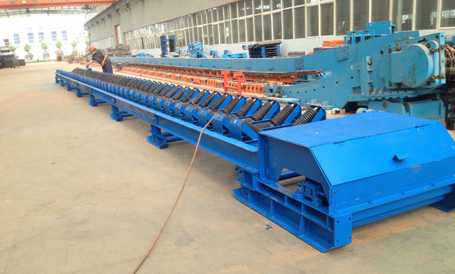 皮帶輸送機(jī)機(jī)尾