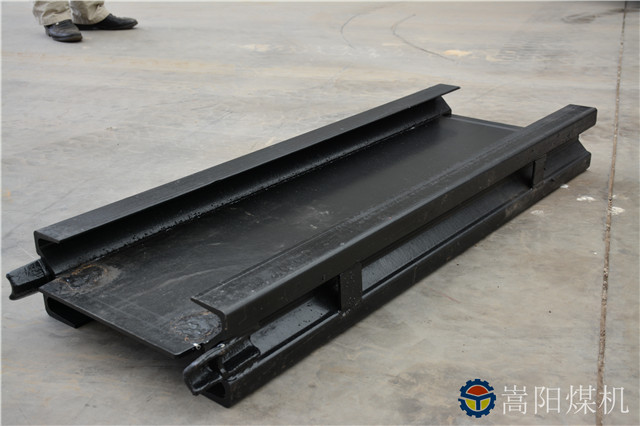 刮板機中部槽02.jpg 刮板機中部槽02.jpg